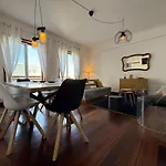 - Appartement *